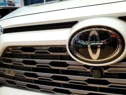 Toyota RAV4 Luxe 2.0 2022 года за 25 950 000 тг. в Костанай – фото 4