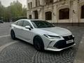 Toyota Avalon 2023 года за 20 000 000 тг. в Алматы