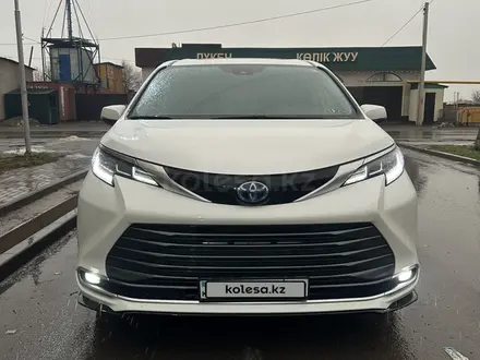 Toyota Sienna 2021 годаүшін26 900 000 тг. в Алматы – фото 2