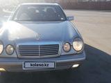 Mercedes-Benz E 280 1996 года за 2 800 000 тг. в Астана