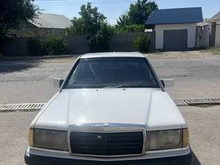 Mercedes-Benz 190