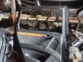 Двери Audi Q7 за 30 000 тг. в Алматы – фото 3