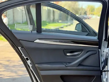 BMW 535 2014 года за 13 950 000 тг. в Алматы – фото 35