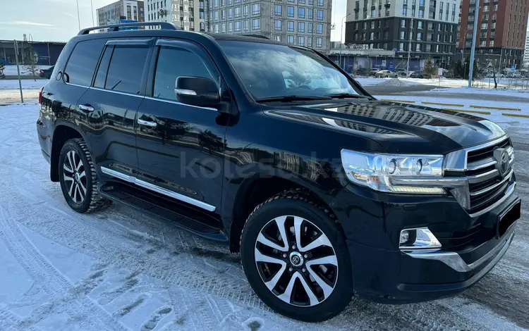 Toyota Land Cruiser 2019 года за 40 900 000 тг. в Астана