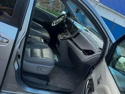 Toyota Sienna 2016 года за 10 500 000 тг. в Уральск – фото 10