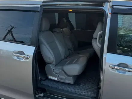 Toyota Sienna 2016 года за 10 500 000 тг. в Уральск – фото 13