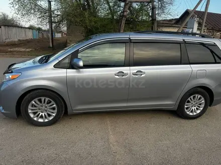 Toyota Sienna 2016 года за 10 500 000 тг. в Уральск – фото 24
