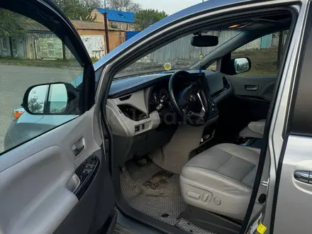 Toyota Sienna 2016 года за 10 500 000 тг. в Уральск – фото 26
