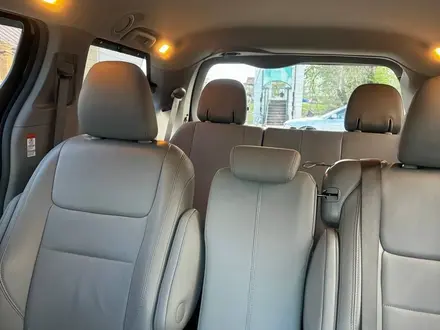 Toyota Sienna 2016 года за 10 500 000 тг. в Уральск – фото 7