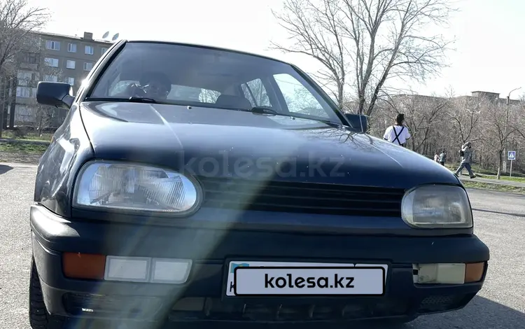 Volkswagen Golf 1995 года за 1 200 000 тг. в Караганда