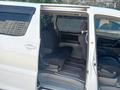 Toyota Alphard 2004 года за 7 800 000 тг. в Уральск – фото 10