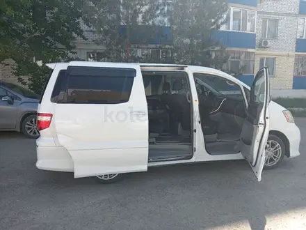 Toyota Alphard 2004 года за 7 800 000 тг. в Уральск – фото 9