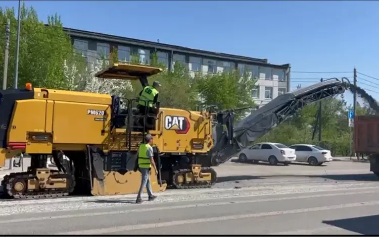 Аренда дорожной фрезы фрез, Катки, асфальтоукладчик, самосвалы, погрузчики в Астана