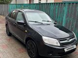 ВАЗ (Lada) Granta 2190 2014 годаүшін2 300 000 тг. в Астана