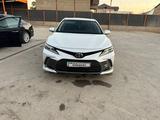 Toyota Camry 2023 годаfor18 000 000 тг. в Шымкент