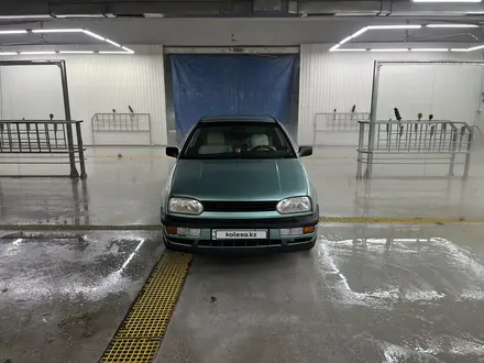 Volkswagen Golf 1993 года за 1 650 000 тг. в Караганда – фото 5