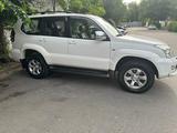 Toyota Land Cruiser Prado 2006 года за 13 200 000 тг. в Алматы – фото 3