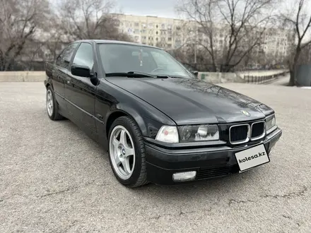 BMW 328 1996 года за 3 500 000 тг. в Алматы – фото 2
