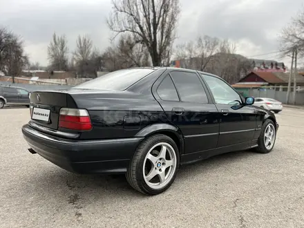 BMW 328 1996 года за 3 500 000 тг. в Алматы – фото 14