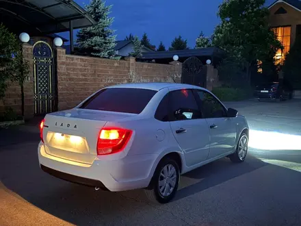 ВАЗ (Lada) Granta 2190 2021 года за 3 900 000 тг. в Алматы – фото 4