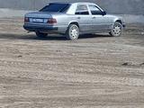 Mercedes-Benz E 200 1988 года за 900 000 тг. в Кызылорда – фото 2