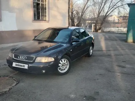 Audi A4 2000 года за 2 200 000 тг. в Алматы