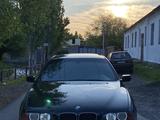 BMW 525 1998 года за 3 600 000 тг. в Шымкент – фото 4