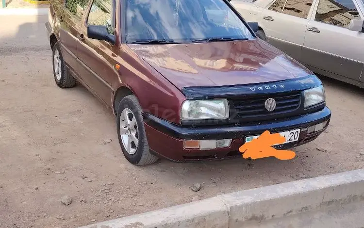 Volkswagen Vento 1994 годаfor900 000 тг. в Жезказган