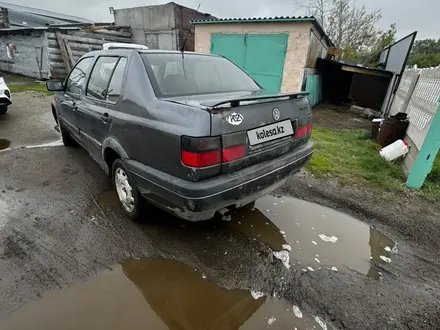 Volkswagen Vento 1992 года за 1 200 000 тг. в Караганда – фото 3