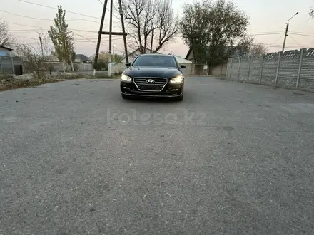 Hyundai Grandeur 2017 года за 9 800 000 тг. в Тараз – фото 3