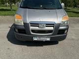 Hyundai Starex 2005 года за 2 700 000 тг. в Шымкент