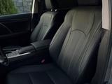 Lexus RX 300 2022 года за 23 700 000 тг. в Алматы – фото 2