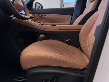 Geely Galaxy EX5 EM-i Pro 2025 года за 11 390 000 тг. в Караганда – фото 11