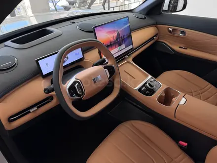 Geely Galaxy EX5 EM-i Pro 2025 года за 11 390 000 тг. в Караганда – фото 6