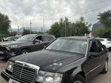 Mercedes-Benz E 230 1991 года за 900 000 тг. в Алматы