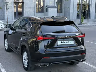 Lexus NX 300