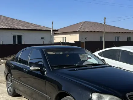 Mercedes-Benz S 500 1998 года за 4 500 000 тг. в Атырау – фото 2