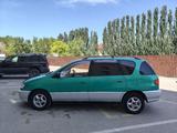 Toyota Ipsum 1996 года за 3 300 000 тг. в Караганда – фото 4
