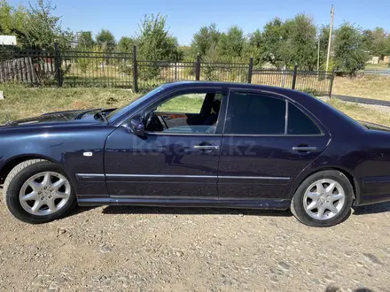 Mercedes-Benz E 320 1998 года за 3 000 000 тг. в Шымкент – фото 3