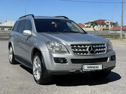 Mercedes-Benz GL 500 2007 годаүшін7 500 000 тг. в Шымкент – фото 2