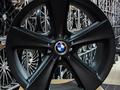 BMW G30 на 18 новые диски за 200 000 тг. в Астана – фото 2