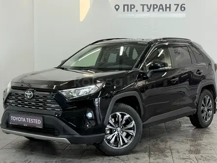 Toyota RAV4 Prestige+ 2022 года за 15 900 000 тг. в Астана