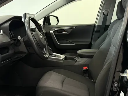 Toyota RAV4 Prestige+ 2022 года за 15 900 000 тг. в Астана – фото 12