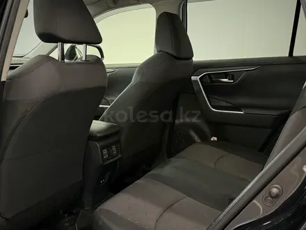 Toyota RAV4 Prestige+ 2022 года за 15 900 000 тг. в Астана – фото 11