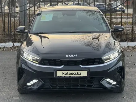 Kia Cerato Comfort 2023 года за 10 350 000 тг. в Семей – фото 2