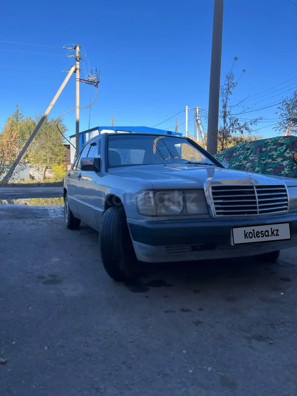 Mercedes-Benz 190, 1990