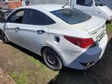 Hyundai Accent 2015 года за 2 000 000 тг. в Узынагаш – фото 2