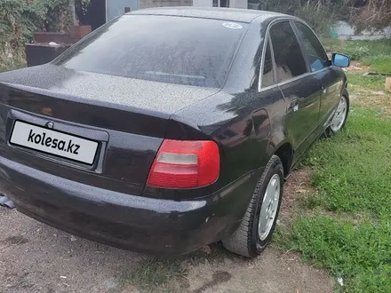 Audi A4 1996 года за 1 700 000 тг. в Алматы – фото 5