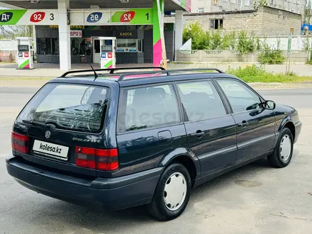 Volkswagen Passat 1995 года за 2 950 000 тг. в Павлодар – фото 2