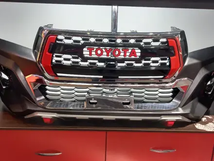 Бампер TRD Hilux 2015 за 9 000 тг. в Алматы